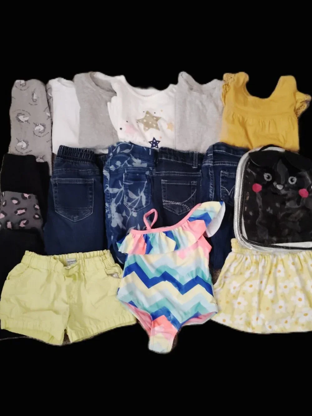 HUGE LOT OF CLOTHES TOPS JEANS LEGGINGS OUTFITS OLD NAVY BCBG~GIRLS SIZE 3T